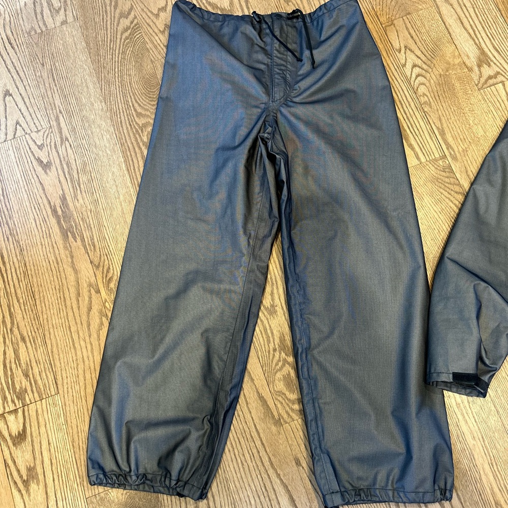 Men’s 2 piece Gortex inner layering suit